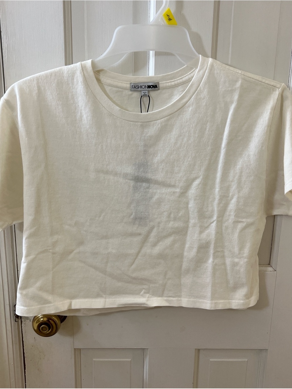 Fashion Nova Cropped Off-White Tee
